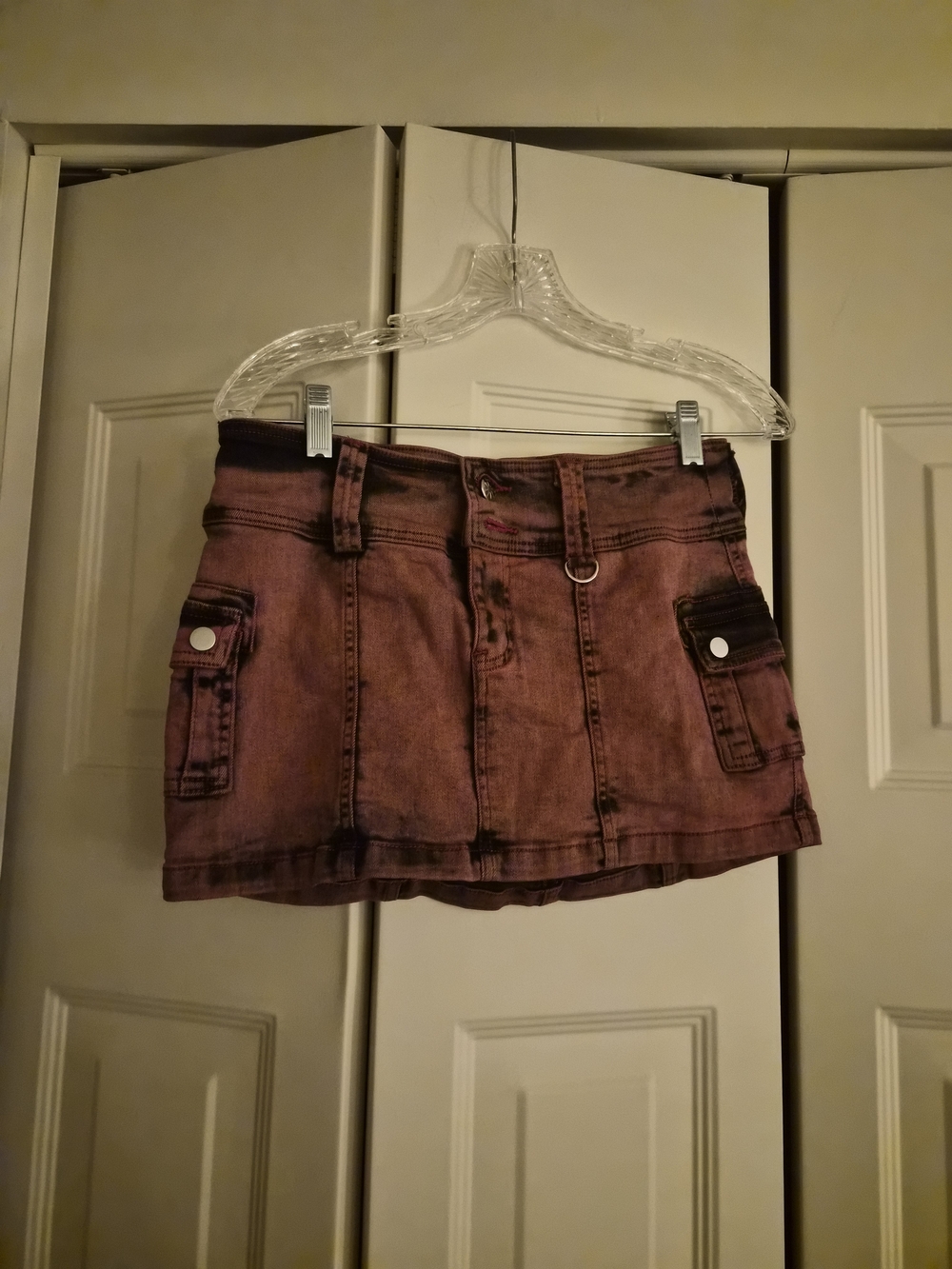 Deb Skirt in Red Like New